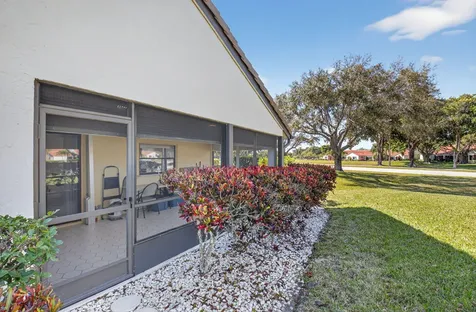 5750 Parkwalk Circle Boynton Beach FL 33472