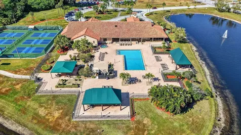 5750 Parkwalk Circle Boynton Beach FL 33472