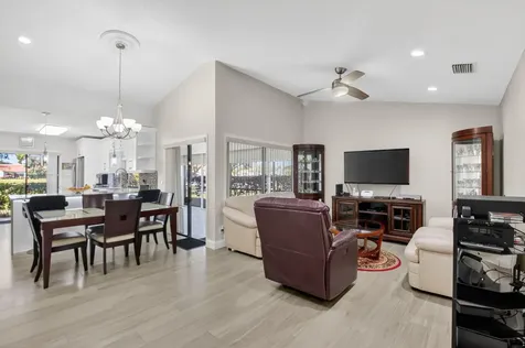 5750 Parkwalk Circle Boynton Beach FL 33472
