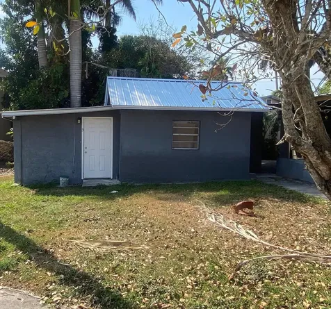494 Bacom Point Road Pahokee FL 33476