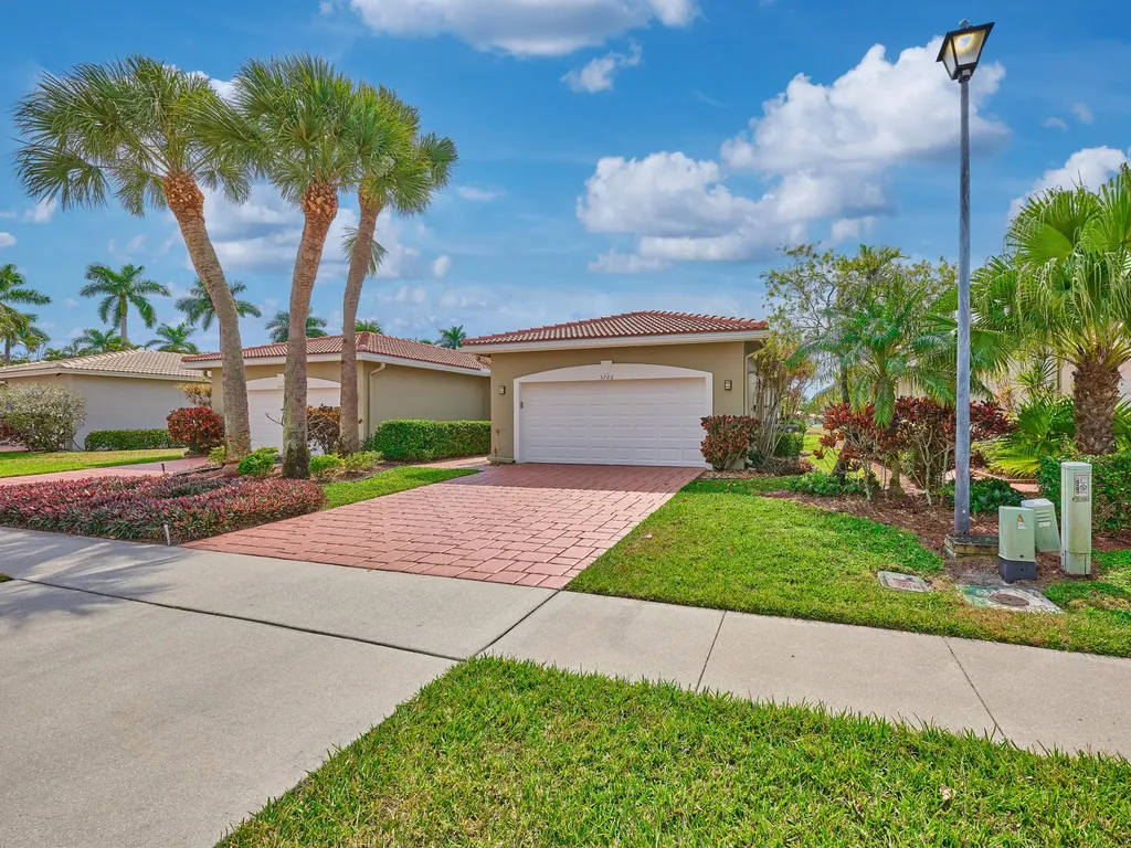 5786 Island Reach Lane Boynton Beach FL 33437