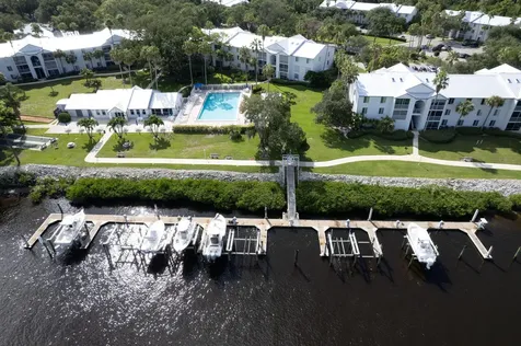 2502 SE Anchorage Cove Port Saint Lucie FL 34952