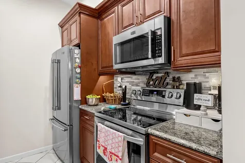 2502 SE Anchorage Cove Port Saint Lucie FL 34952