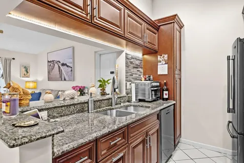 2502 SE Anchorage Cove Port Saint Lucie FL 34952