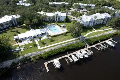 2502 SE Anchorage Cove Port Saint Lucie FL 34952