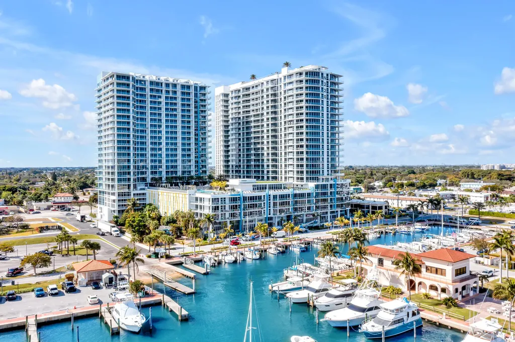 220 Lake Shore Drive Lake Park FL 33403