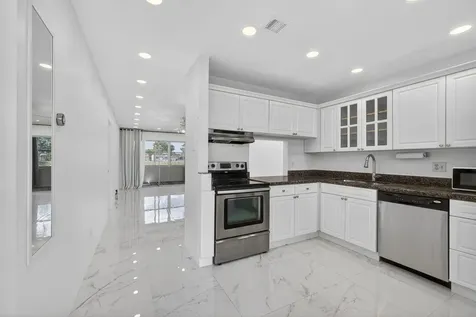 105 Lake Irene Drive West Palm Beach FL 33411