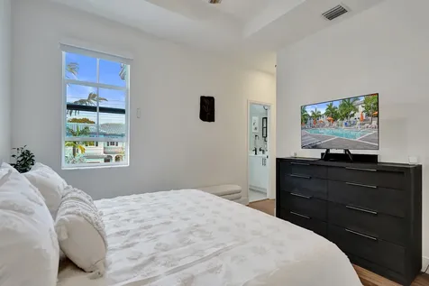 11966 Nw 47th Manor Coral Springs FL 33076