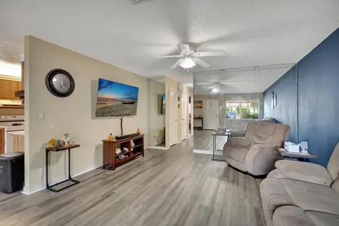 6118 La Palma Lane Delray Beach FL 33484