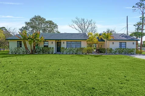 1230 F Road Loxahatchee Groves FL 33470