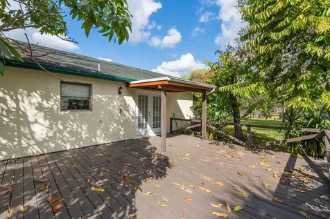 1230 F Road Loxahatchee Groves FL 33470