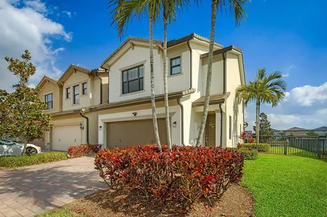 4772 San Fratello Circle Lake Worth FL 33467