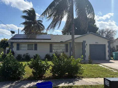816 Nw 8th Avenue Boynton Beach FL 33426