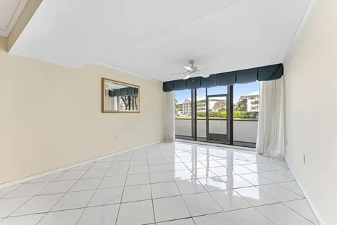 6217 Balboa Circle Boca Raton FL 33433