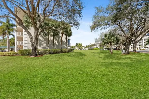 6217 Balboa Circle Boca Raton FL 33433