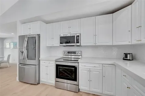 2824 Nw 28th Street Boca Raton FL 33434