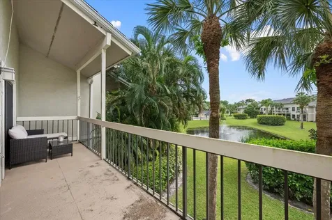 11863 Wimbledon Circle Wellington FL 33414