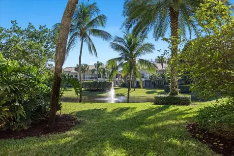 11863 Wimbledon Circle Wellington FL 33414