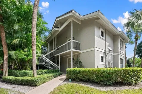 11863 Wimbledon Circle Wellington FL 33414