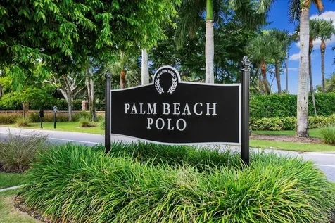 11863 Wimbledon Circle Wellington FL 33414