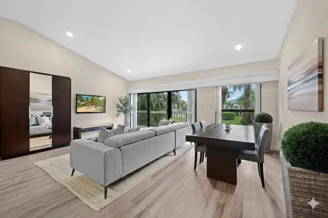 11863 Wimbledon Circle Wellington FL 33414