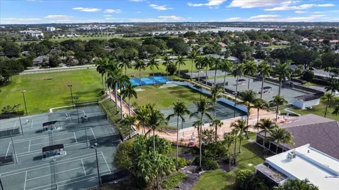 11863 Wimbledon Circle Wellington FL 33414