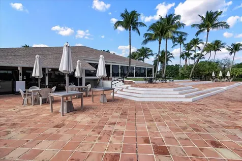11863 Wimbledon Circle Wellington FL 33414