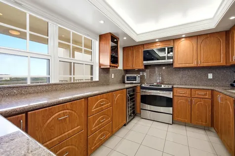 3507 Oaks Way Pompano Beach FL 33069