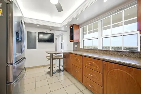3507 Oaks Way Pompano Beach FL 33069