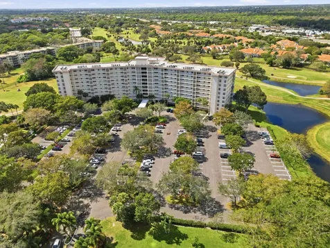 3507 Oaks Way Pompano Beach FL 33069