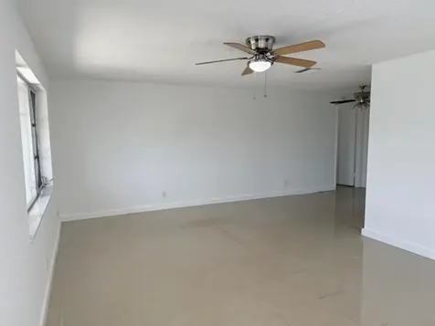 1000 Sw 16th Street Boynton Beach FL 33426