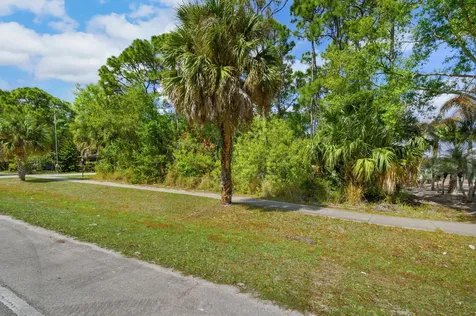 404 E Midway E Road Fort Pierce FL 34982