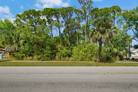 404 E Midway E Road Fort Pierce FL 34982