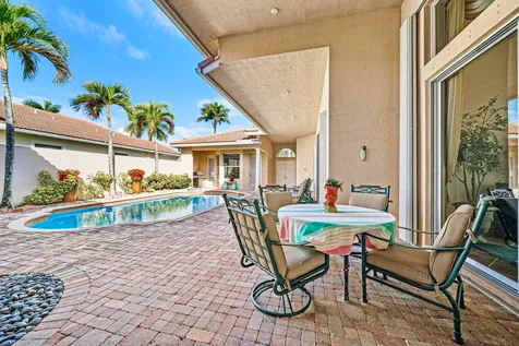 522 Les Jardin Drive Palm Beach Gardens FL 33410