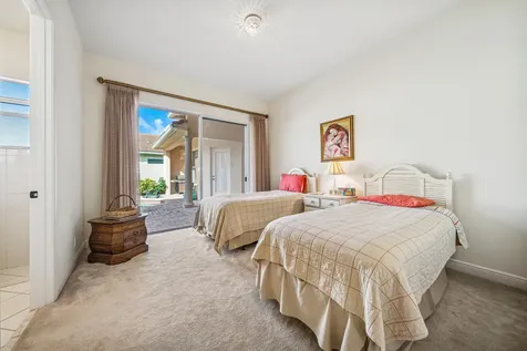 522 Les Jardin Drive Palm Beach Gardens FL 33410