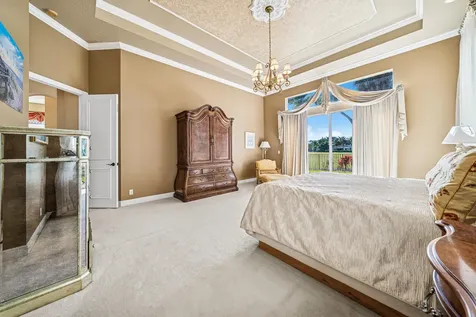 522 Les Jardin Drive Palm Beach Gardens FL 33410
