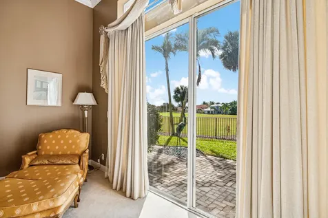522 Les Jardin Drive Palm Beach Gardens FL 33410