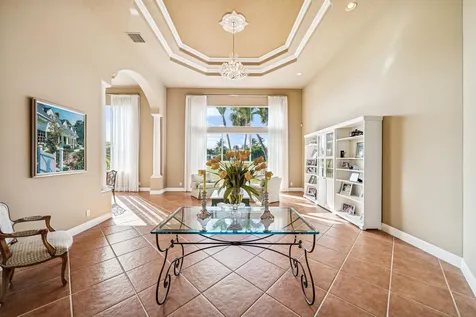522 Les Jardin Drive Palm Beach Gardens FL 33410