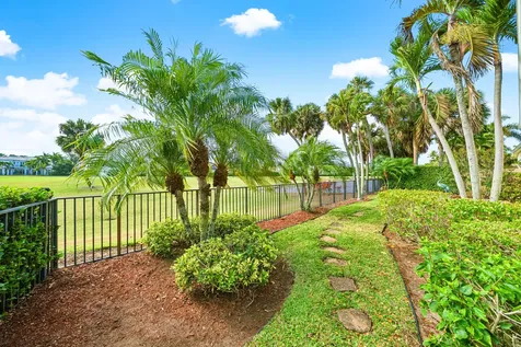 522 Les Jardin Drive Palm Beach Gardens FL 33410