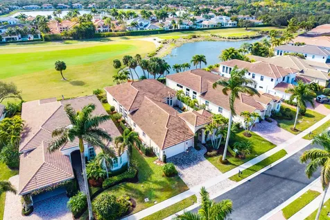 522 Les Jardin Drive Palm Beach Gardens FL 33410