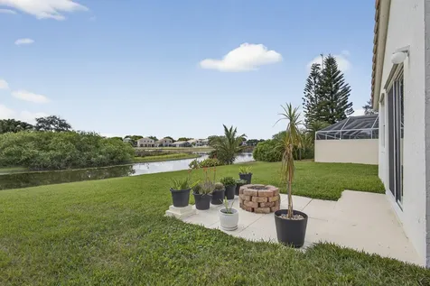 7758 Oak Grove Circle Lake Worth FL 33467