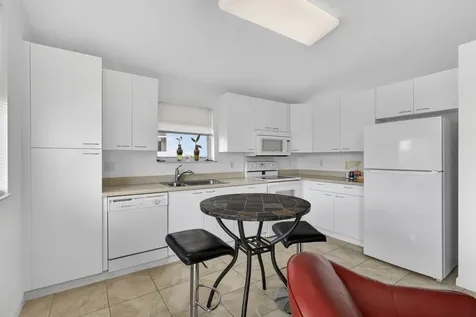 7758 Oak Grove Circle Lake Worth FL 33467