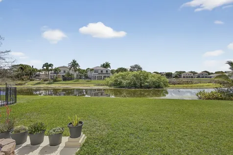7758 Oak Grove Circle Lake Worth FL 33467