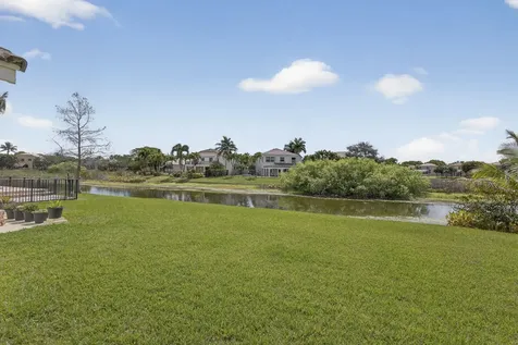 7758 Oak Grove Circle Lake Worth FL 33467