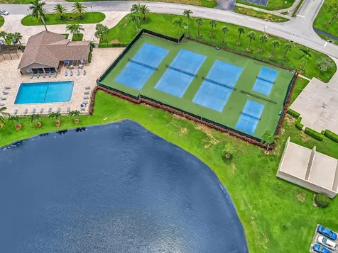 9165 Vineland Court Boca Raton FL 33496