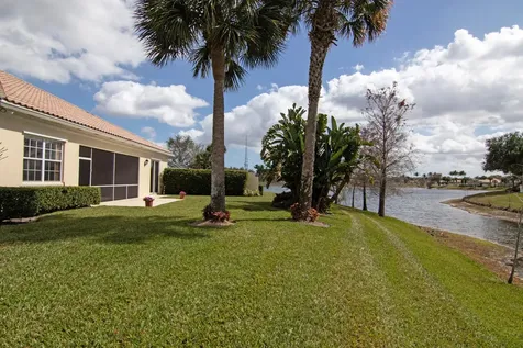 2077 Futana Way Wellington FL 33414