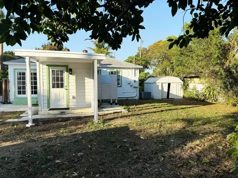810 Franklin Road West Palm Beach FL 33405