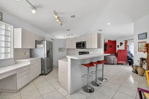 9651 Honeybell Circle Boynton Beach FL 33437