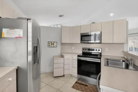 9651 Honeybell Circle Boynton Beach FL 33437