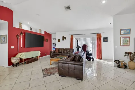 9651 Honeybell Circle Boynton Beach FL 33437